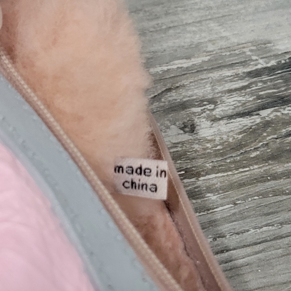 Vintage/Retro Refurbished UGG Australia Leather Barrel Style Handbag - Picture 14 of 16